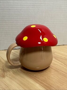 Ceramic Mushroom Mug with Red Polka-Dot Lid